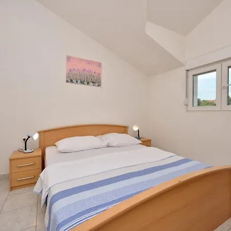 In With Sea Views, Balcony, Air Conditioning, Wifi 566-1 Daire