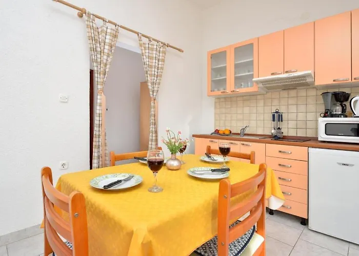 In With Sea Views, Balcony, Air Conditioning, Wifi 566-1 Διαμέρισμα Drage