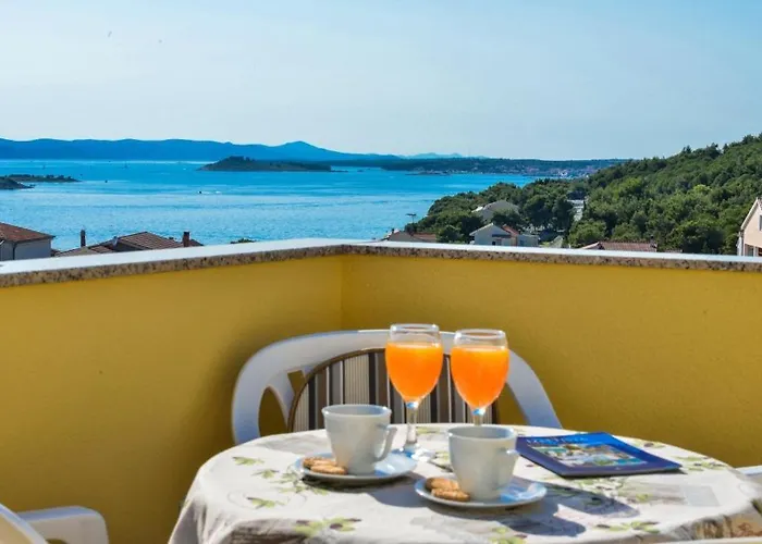 In With Sea Views, Balcony, Air Conditioning, Wifi 566-1 Διαμέρισμα *