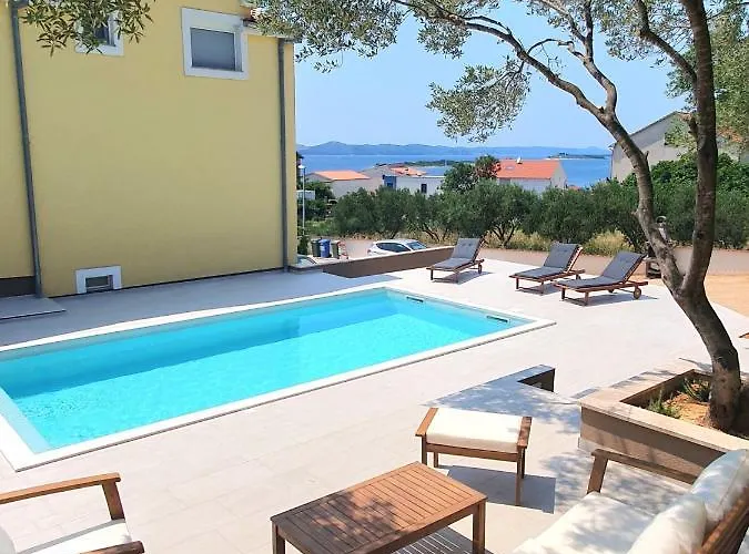 Διαμέρισμα In With Sea Views, Balcony, Air Conditioning, Wifi 566-1