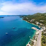 Apartman In With Sea Views, Balcony, Air Conditioning, Wifi 566-1 Drage