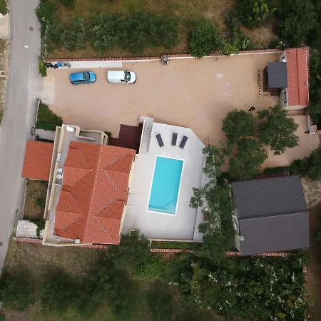 In With Sea Views, Balcony, Air Conditioning, Wifi 566-1
