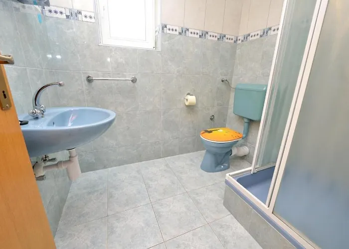 In With Sea Views, Balcony, Air Conditioning, Wifi 566-1
