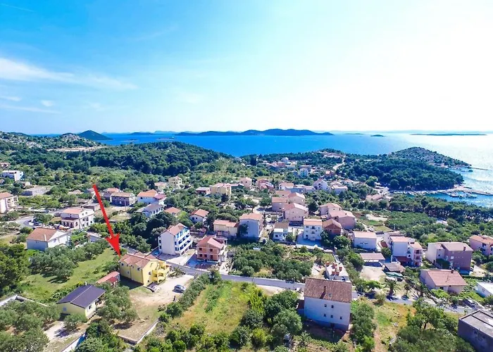 In With Sea Views, Balcony, Air Conditioning, Wifi 566-1 Apartment Drage